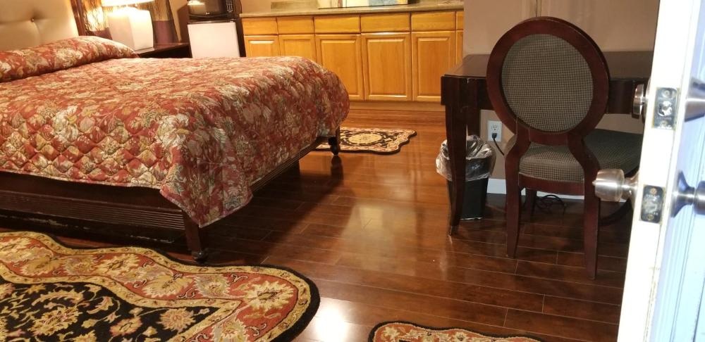 Deluxe Double Room interior